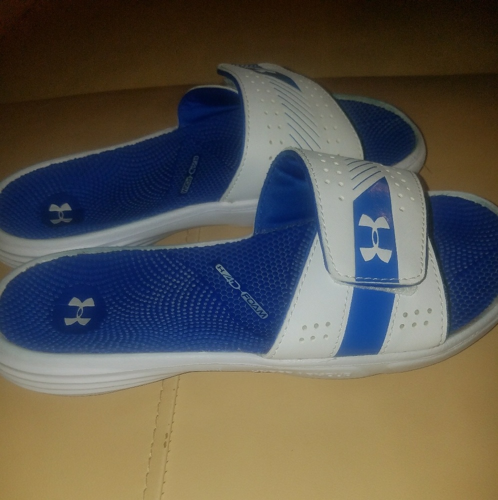 Casual slides